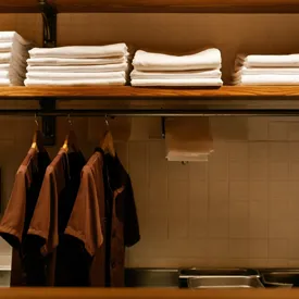 Restaraunt Uniforms And Towels